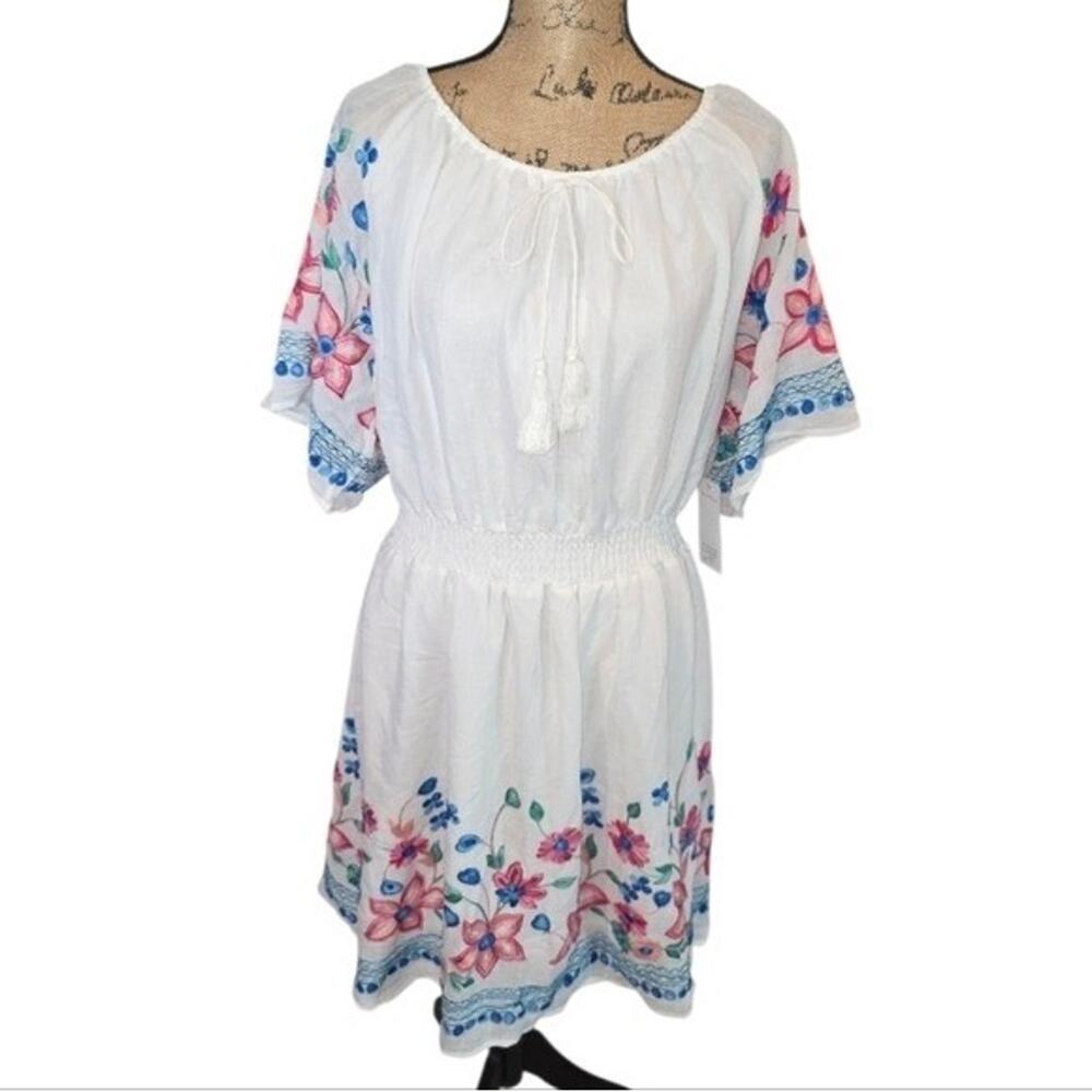 Ana & Rose White Floral Embroidered Peasant Dress Smocked Waist 2X NEW